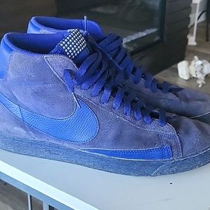 Nike high top sneakers